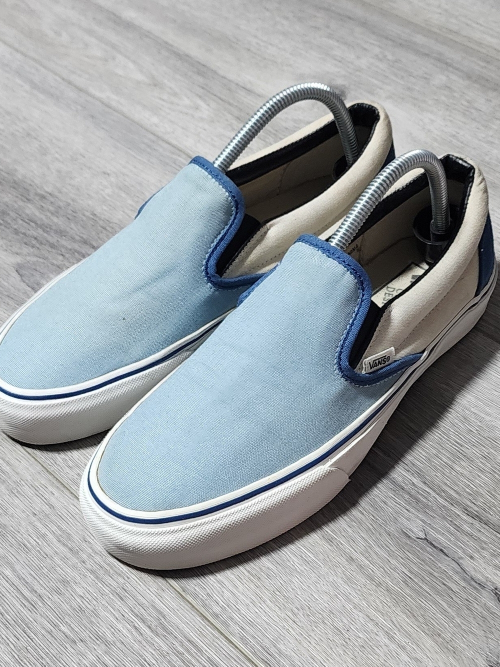 Vans Skate Low Top Light Blue Slip On Sneakers Shoes Womens Size 9.5 Mens Size 8
